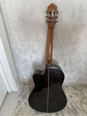 Klassik gitara (Ibanez)