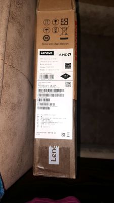 Noutbook Lenovo