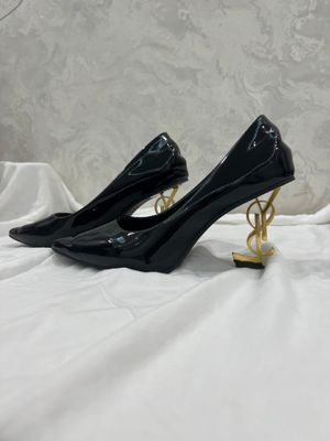 YSL oyoq kiyim