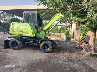 Экскаватор Hyundai 55 сотилади
