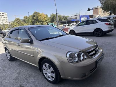 Продается ласетти 1.8 чистая