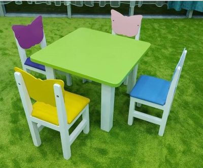 Stol stul sotiladi 150.000