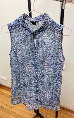 H&M блузка б/у в отличном состоянии