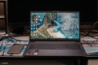 Lenovo IdeaPad Slim 3 Noutbuk