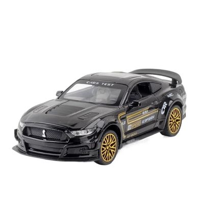 Ford Mustang GT500 Shelby 1:32 masshtabda