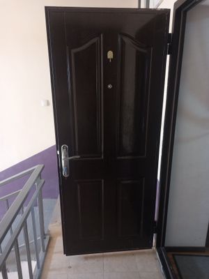 Asosiy kirish eshigi
