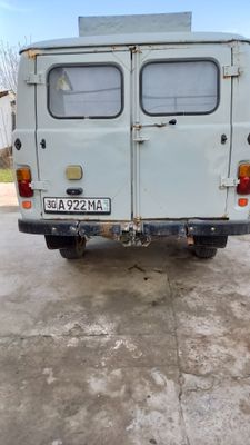 Уаз.3303.фургон...