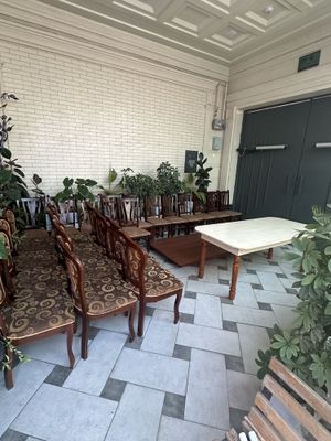 12 ta stol stul, xolati yaxshi. 12 стол стул.