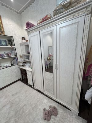 Mebel komplekt srocna