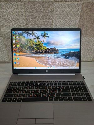 hp ryzen 5 8/256