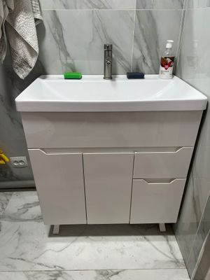 Продается умывальник б/у