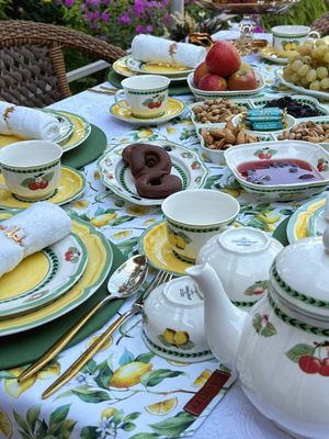 6 kishilik chinni to’plam 45 predmet, firma Villeroy & Boch