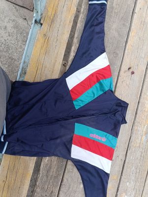 Adidas одежда старый Олимпика. Adidas Olimpika kiyimi