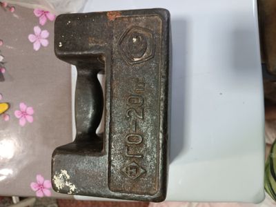 Гиря 20 кг продаю