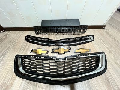 Chevrolet cobalt/ родная облицовка