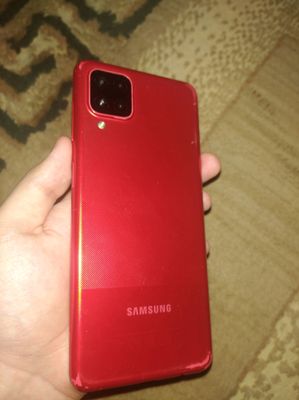 Samsung Galaxy A12