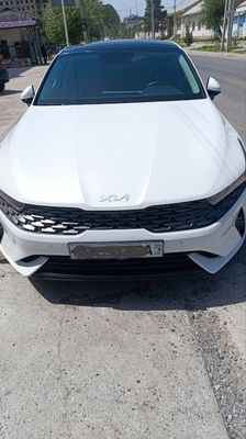 Kia K5 sotiladi 2022 yil