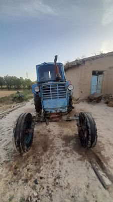 Traktor Yumuzi kelishilgan narxda beriladi