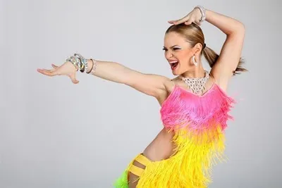 Латиноамериканские танцы-зумба,танго,сальса,меренге,бачата,кизомба.