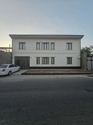 Срочно Янги курилган Сергелида 3 сотих 7 та хона, Нархи 155000