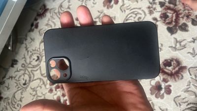 Chexol sotiladi iphone 13