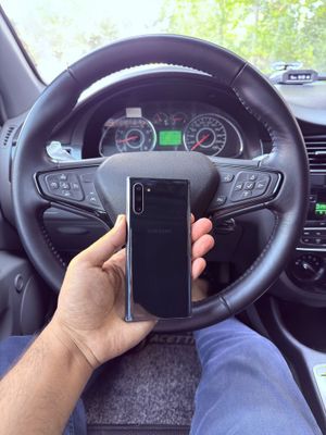 Samsung s10 5G Sotiladi