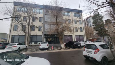 Целый этаж в аренду. 400 м².Миробод район.