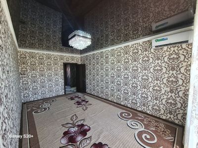 Срочно ижарага берилади 3 хоналик