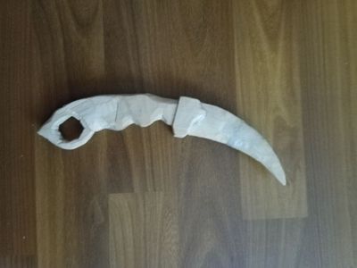 Деревянный керамбит