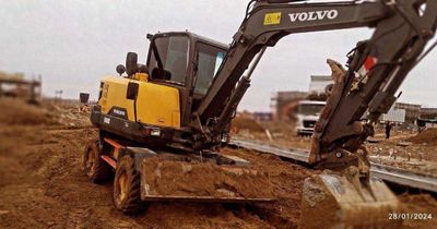 VOLVO ekskavator 60 tali B\u
