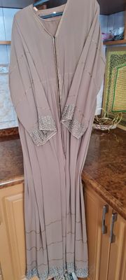 Troyka abaya sharfiyam bor
