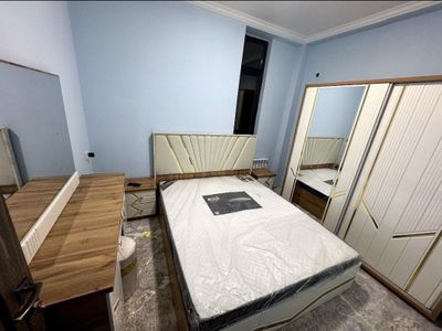 Yunusobod tumani shahriston metrosi yaqinida arenda bor