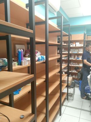Аптека, магазин и ТД фархадский перекресток 45м² 2комнаты у дороги