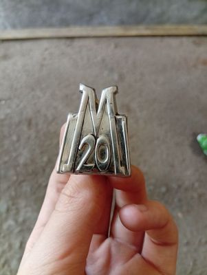 Эмблема на машину М20