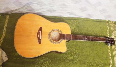 Продам гитару Fender CD-60ce