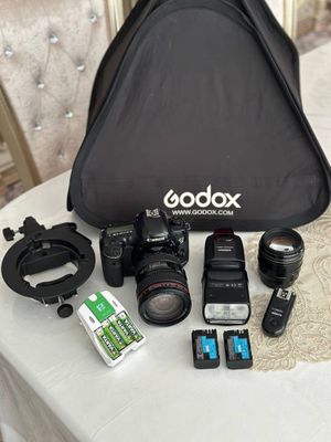 Canon 5 D mark III