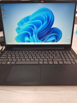 Продаётся ноутбук Lenovo