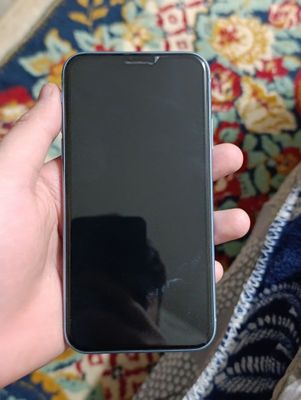 IPhone XR в отличном состоянии