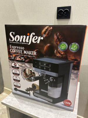 Кофемашина Sonifer. Espresso coffee maker.