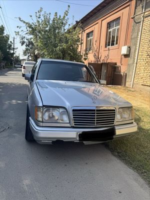 Mercedes benz w124 motor 102