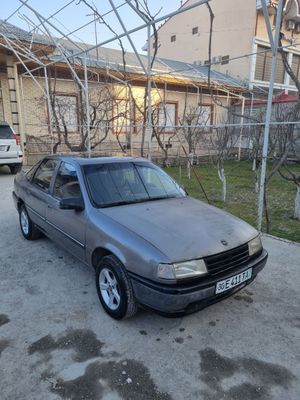 Opel vektra a sam