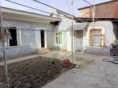 Продам дом 5 комнат метро Дустлик