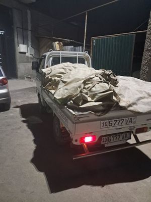 Вывоз строительной мусора и мебель на хлом