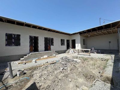 Квартира нархида кириб яшайдиган ховли уй