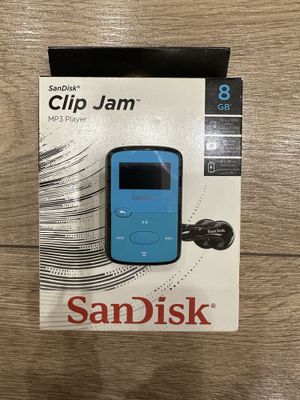 Mp3 player clip jam