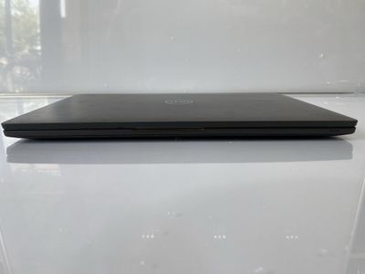 Dell Carbon core i5 8 gen