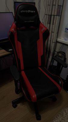 Игровое кресло Dxracer prince