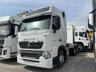 В НАЛИЧИИ!!! Седельный тягач Howo-T7H 430 6x4 CNG (пневмоподвеска)