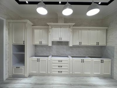 Мебель на заказ цена от 120$ до 180$.