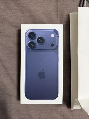 Iphone 17Pro Deep blue 256gb